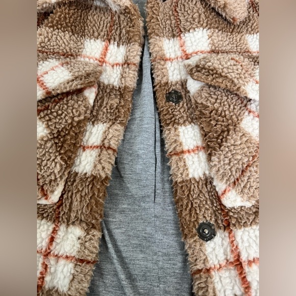 Women’s 7 For All Mankind Anthropologie Sherpa Tartan Plaid Trucker Jacket - Picture 6 of 9